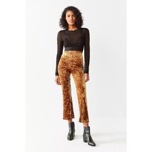 Urban Outfitters Gold Velvet Wide Leg Flare Pull On Ankle‎ Pants Size Small Boho